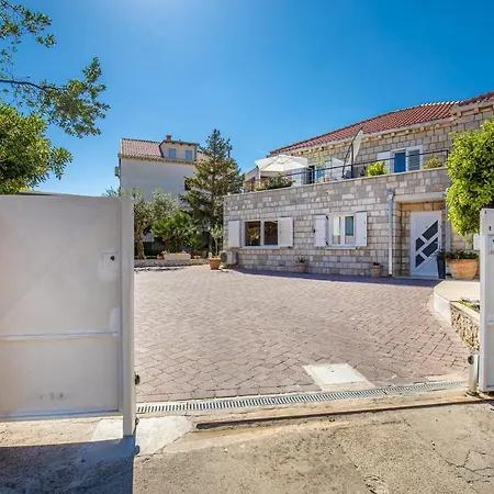 D&l, Free Parking On-site * Dubrovnik