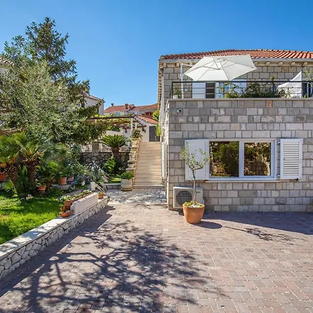 D&l, Free Parking On-site * Dubrovnik